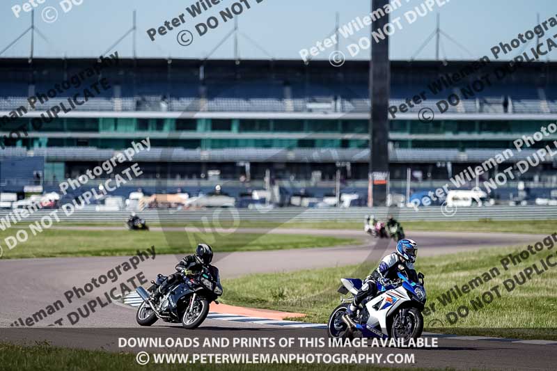 Rockingham no limits trackday;enduro digital images;event digital images;eventdigitalimages;no limits trackdays;peter wileman photography;racing digital images;rockingham raceway northamptonshire;rockingham trackday photographs;trackday digital images;trackday photos